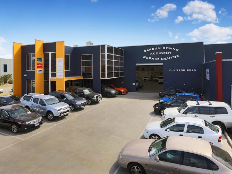 Carrum Downs Accident Repair Centre Quality repairs on time